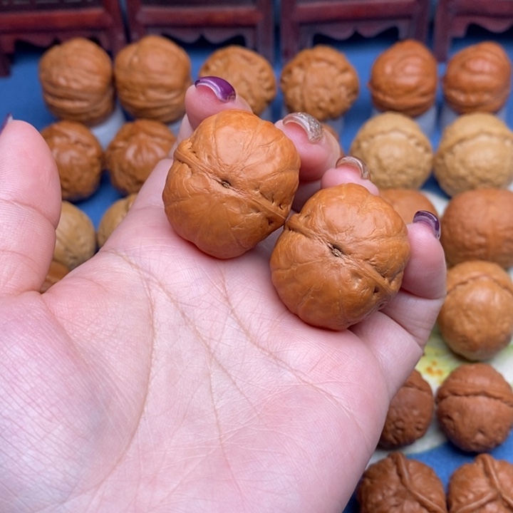 文玩核桃把件?****喵水晶蛤蟆