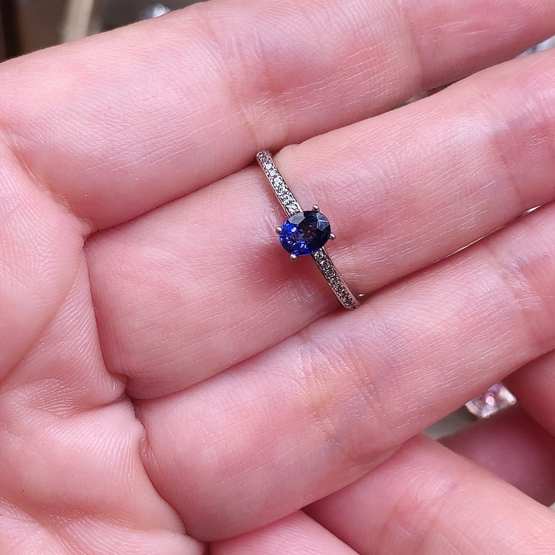 蓝宝石银S925镶嵌戒指