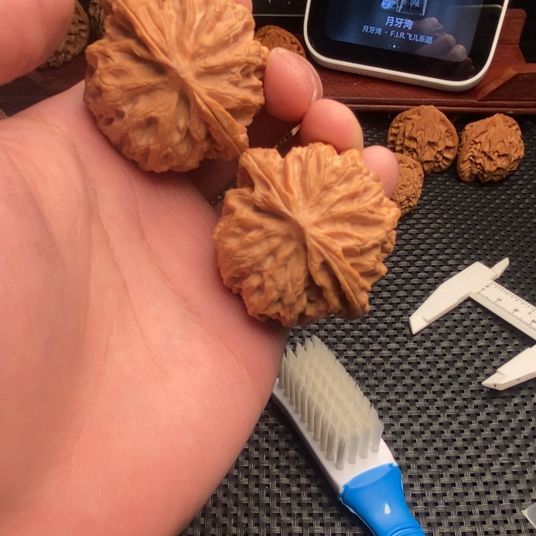 吊坠文玩核桃问*苹果园