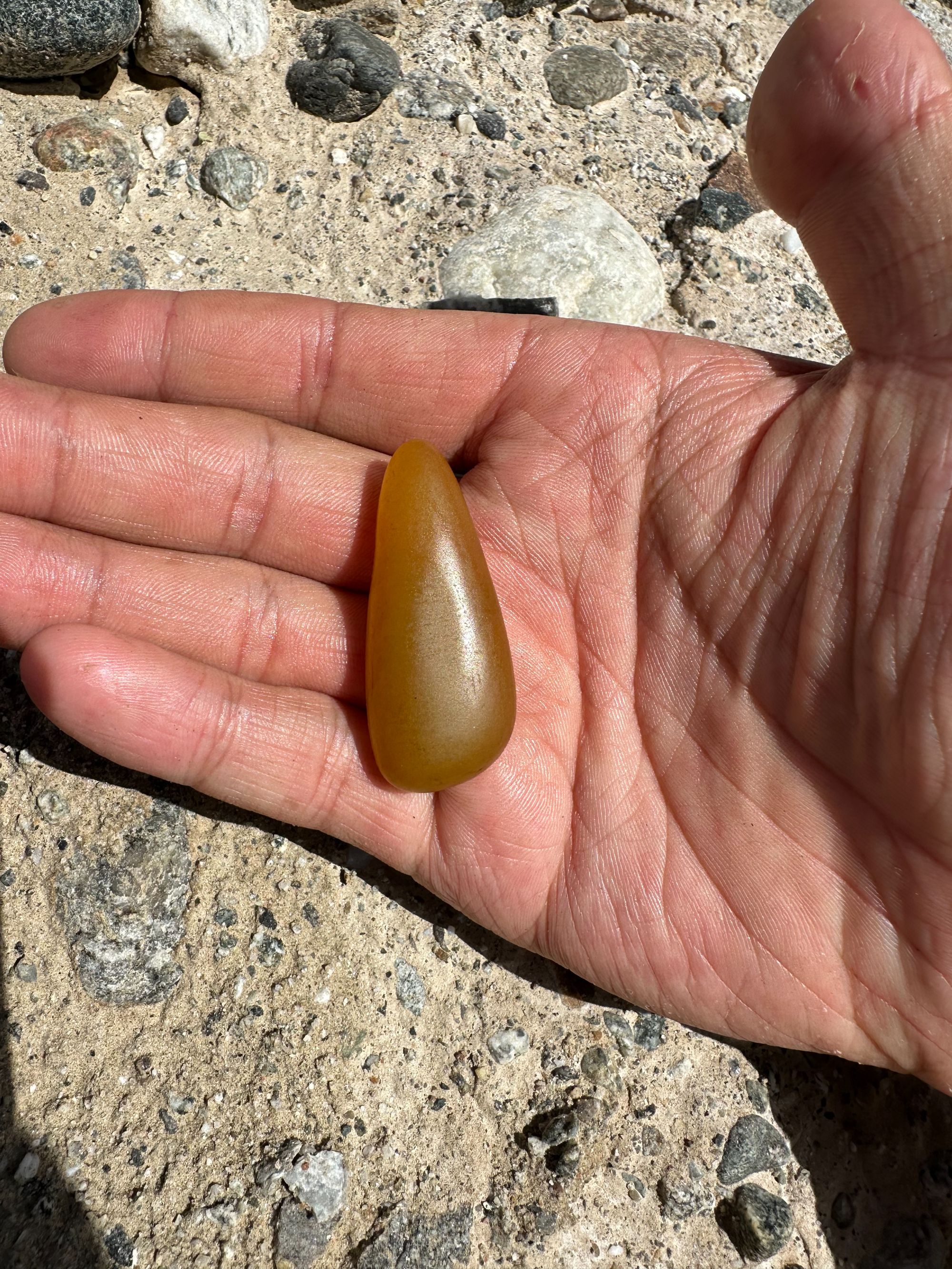 精品油润红油皮吊坠