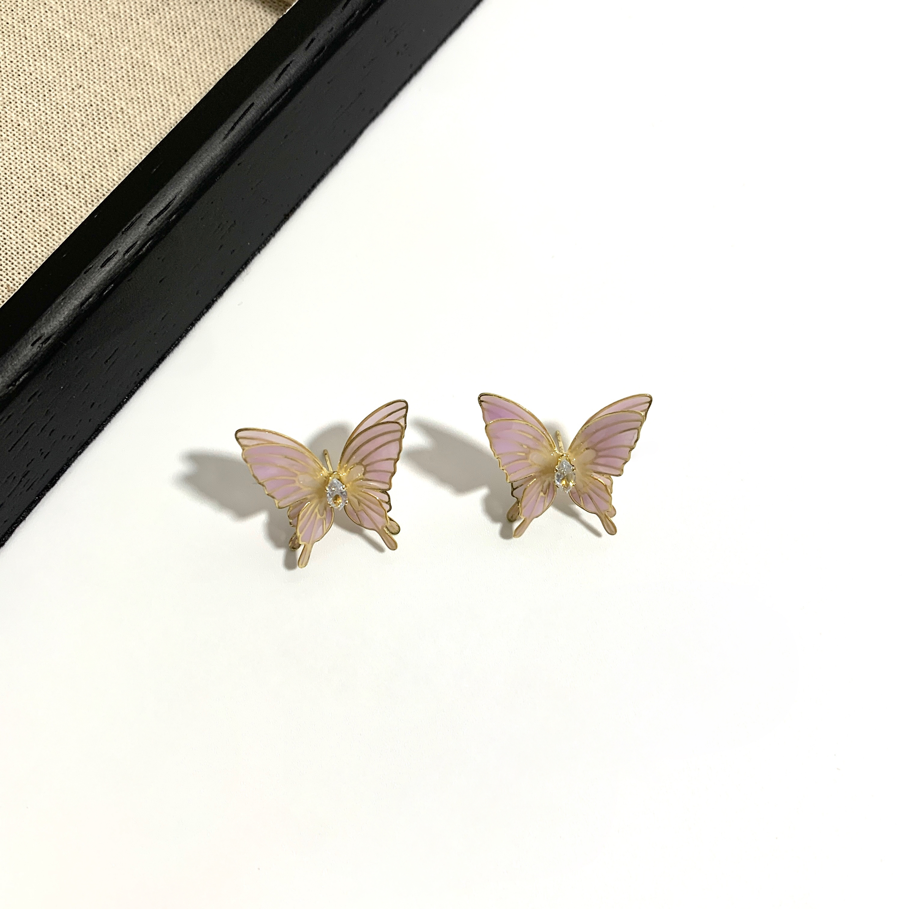 铜合金亚克力耳饰 超仙少女气质立体蝴蝶小众时尚耳环