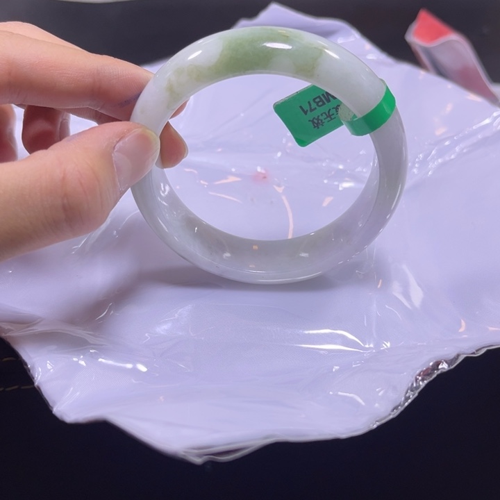 翡翠手镯未镶嵌天然A货翡翠缅料手镯多样性发货团购发一件