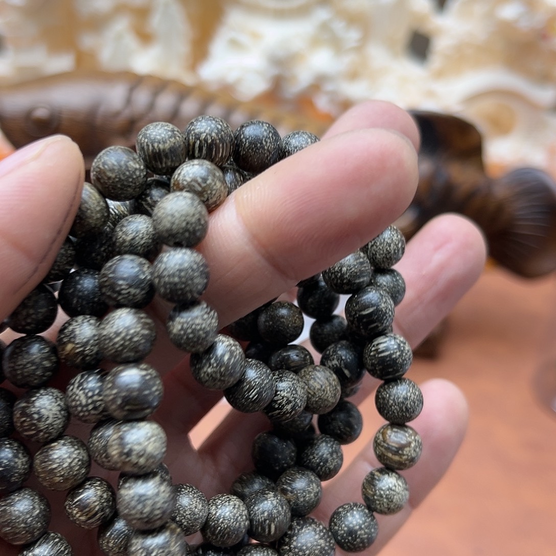 木质类越南文玩手串