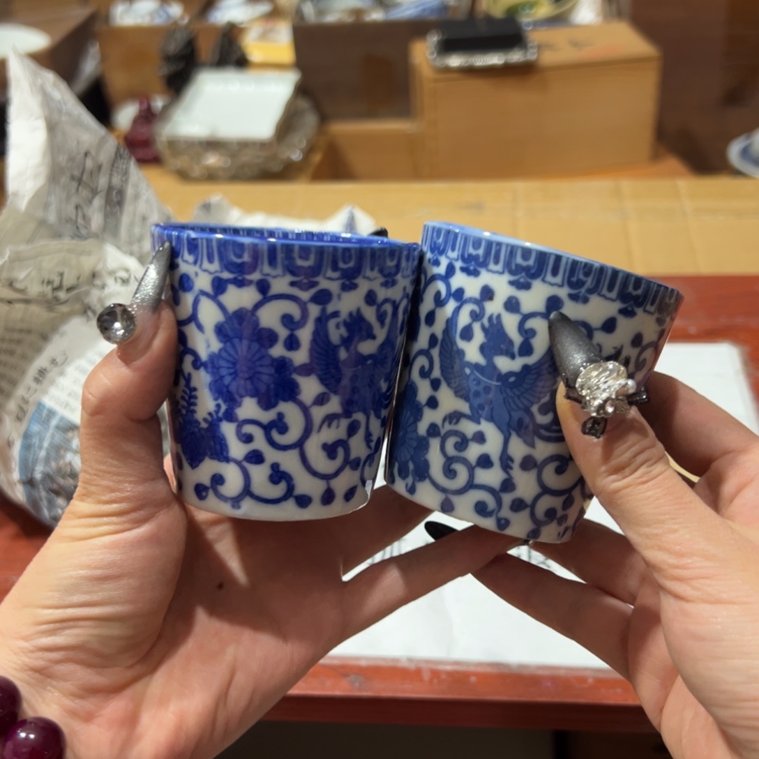 好看的瓷器小杯杯