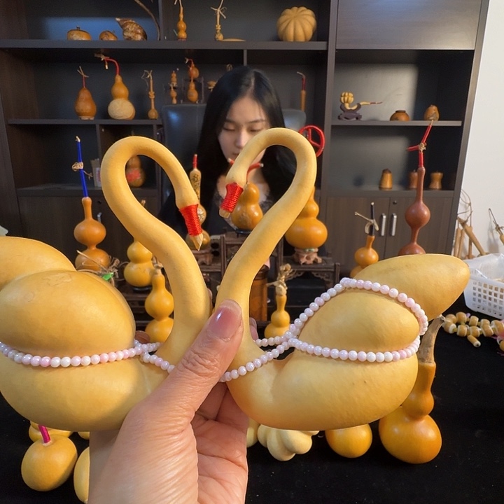 敏***敏大叶紫檀（黑酸枝木类）