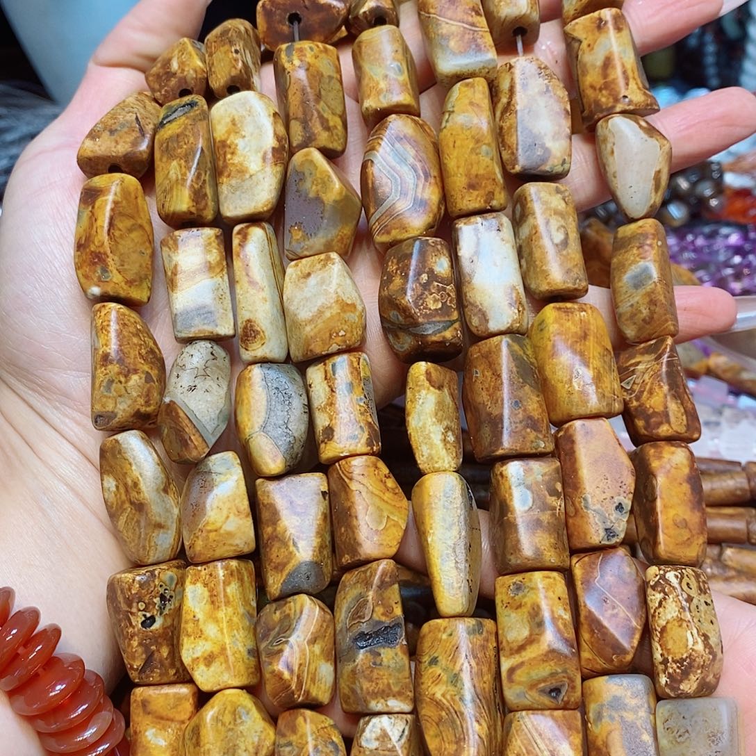玛瑙/玉髓散珠复古做旧风不定型玛瑙一条
