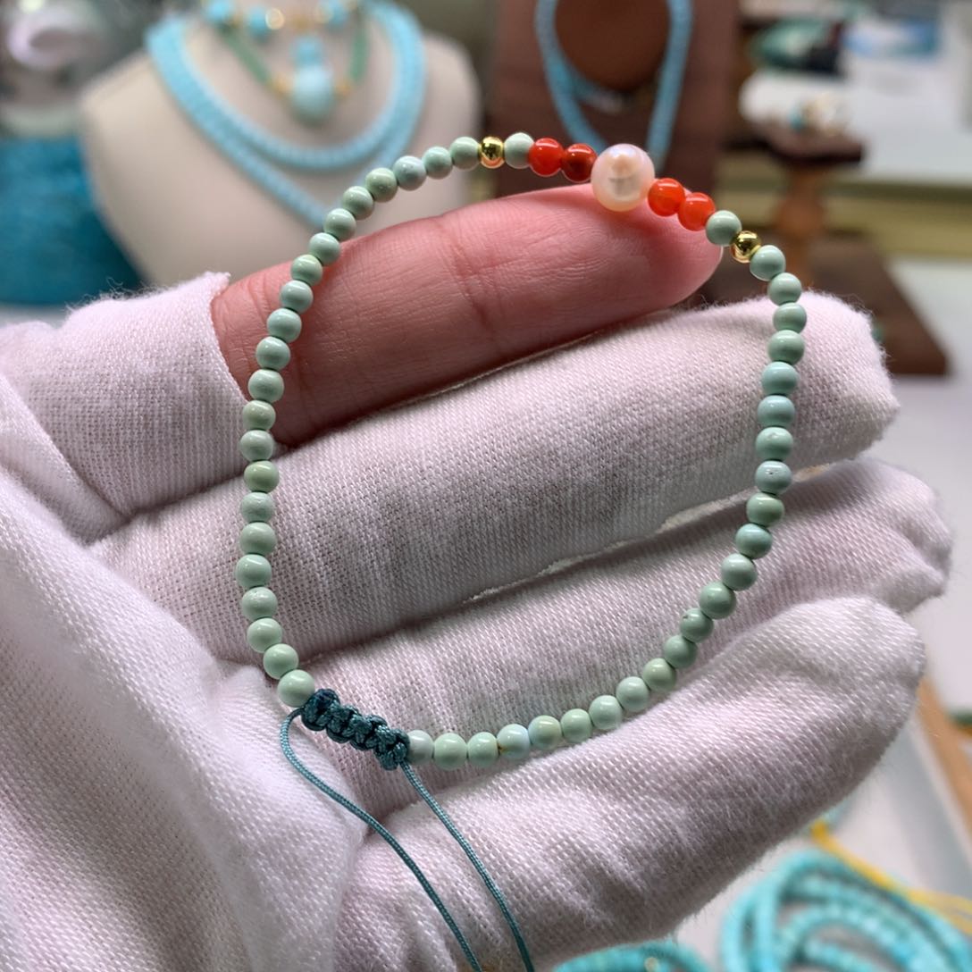 绿松石配饰未镶嵌