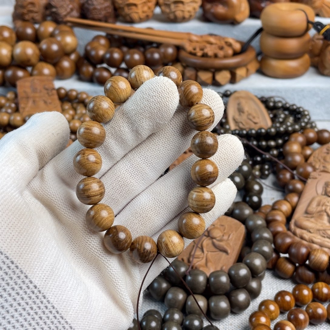 ༺***༻木老山檀香1.2瑕疵