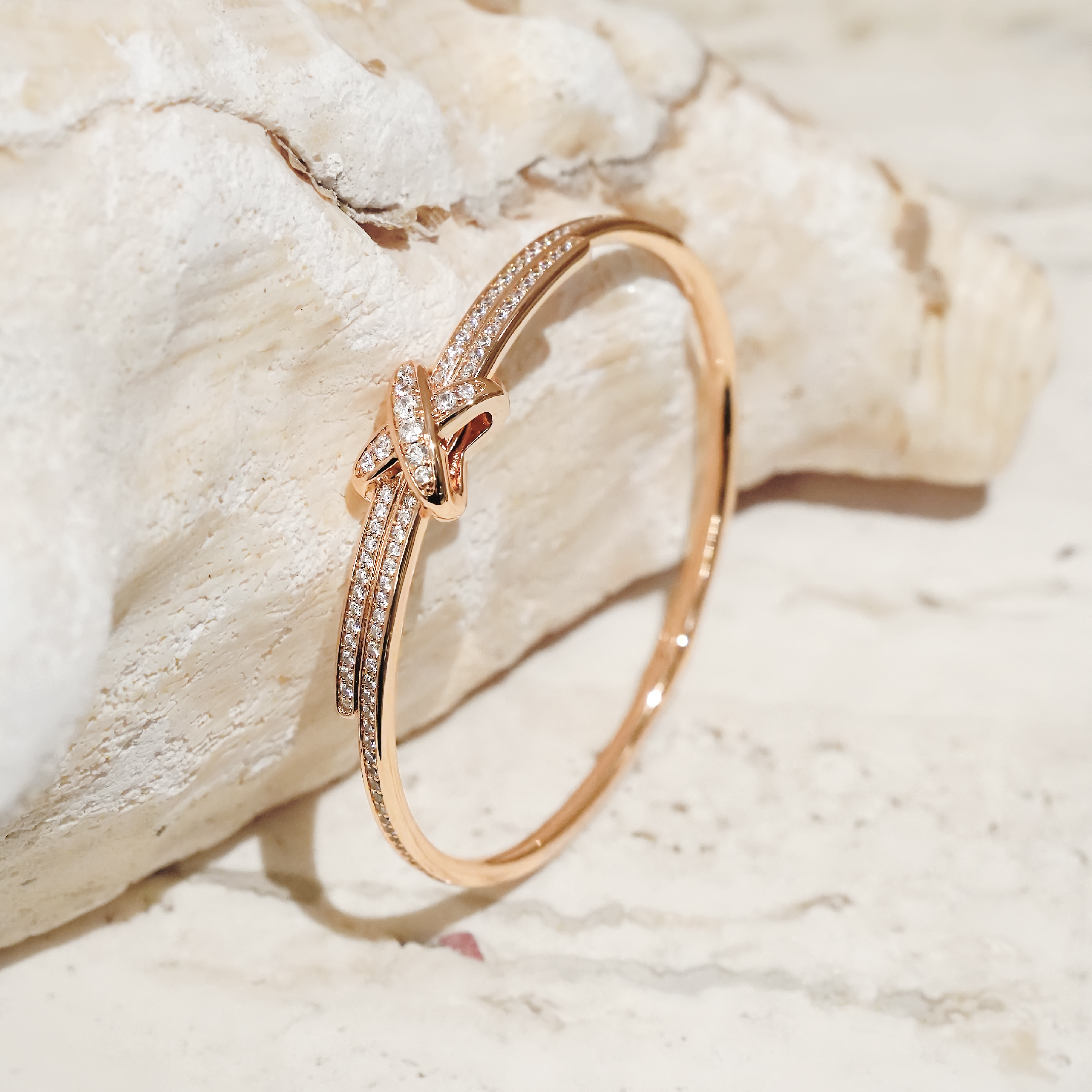 AIAX【X结】2025新款时尚百搭高级轻奢风几何手镯TSS6769