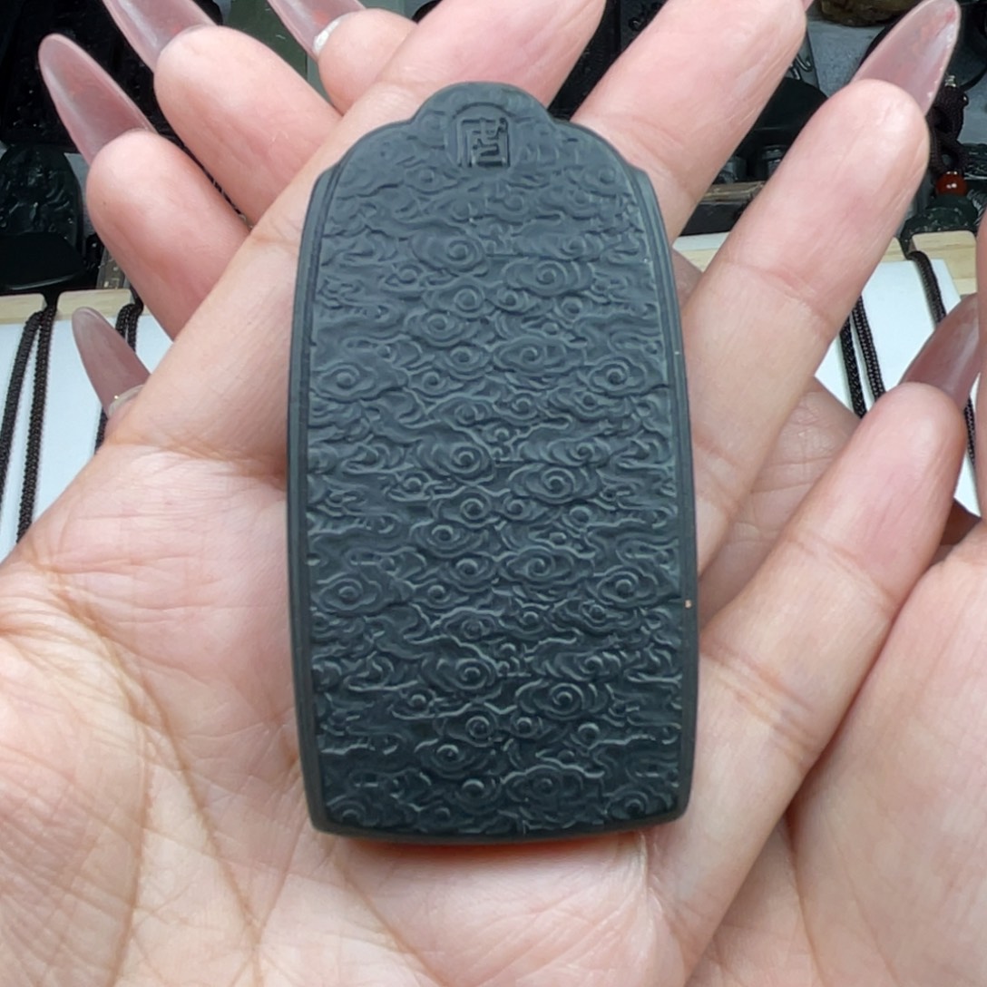 颈饰未镶嵌和田玉杨*子