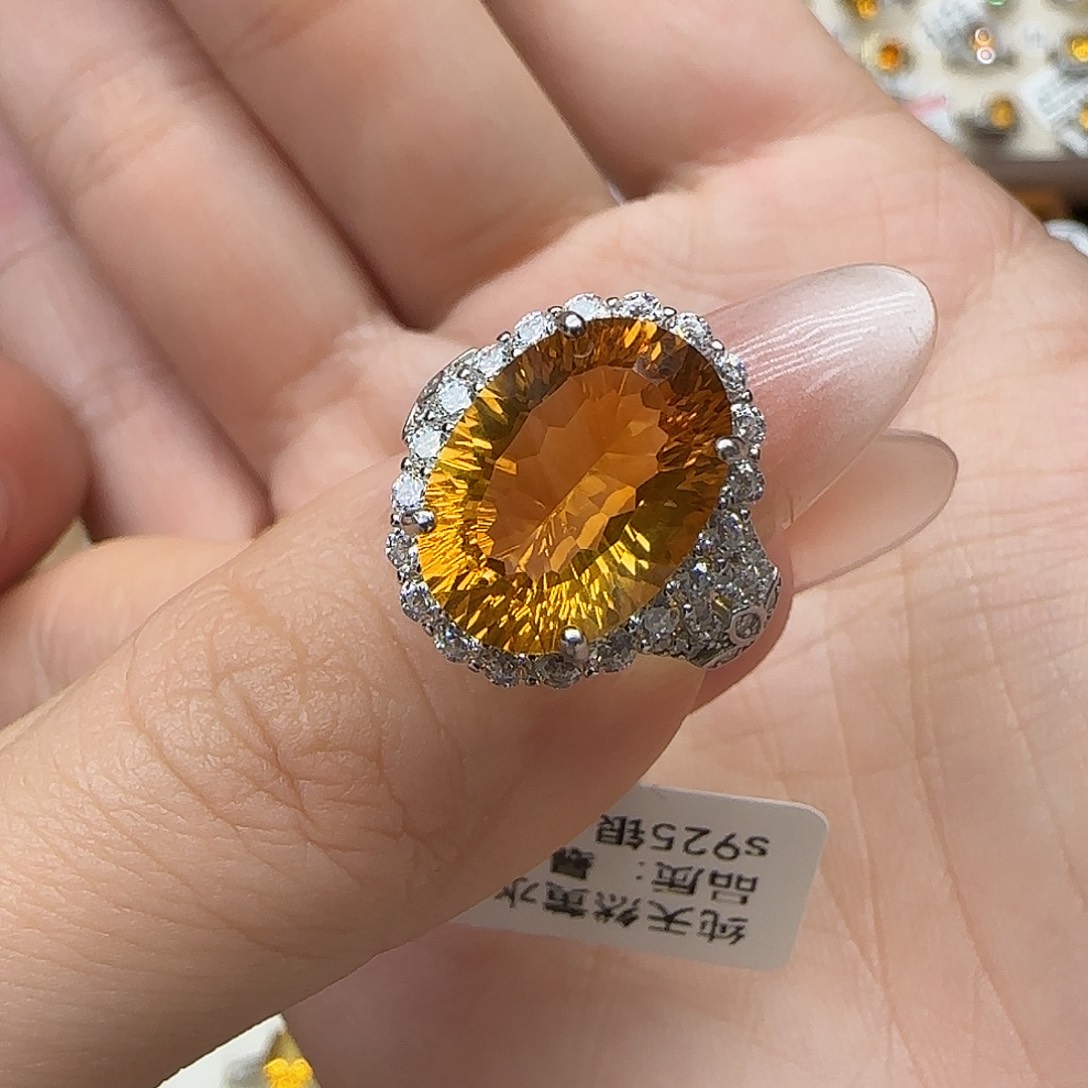 星****水晶珠宝半成品银S925镶嵌G 巴西黄6.5克拉