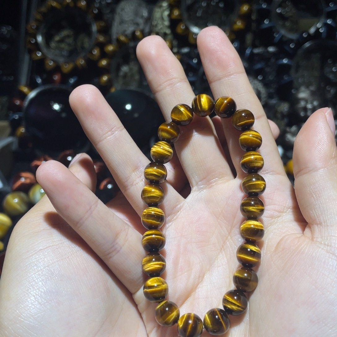 乔***长木变石未镶嵌手链