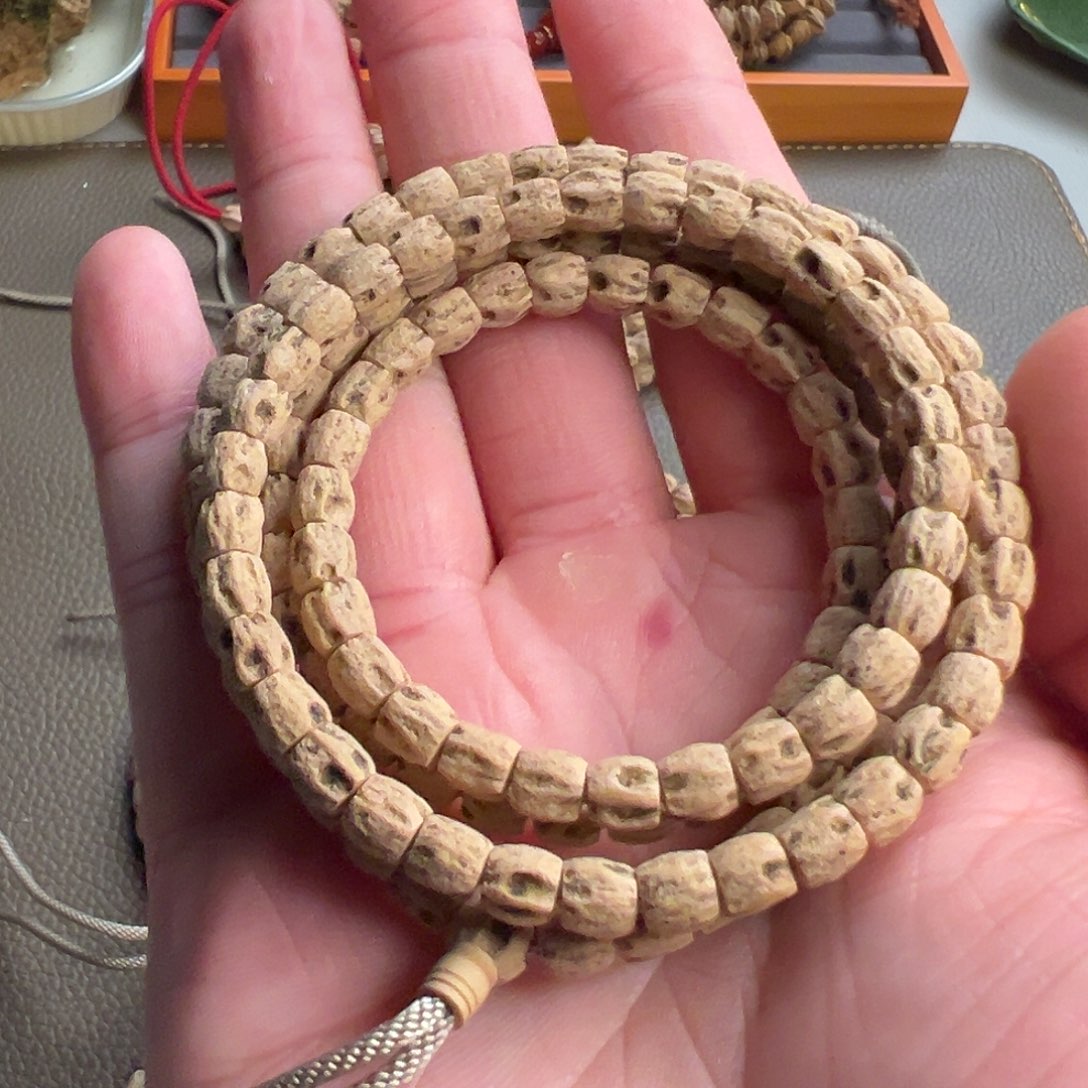 柏香籽/百香籽吊坠别****腚