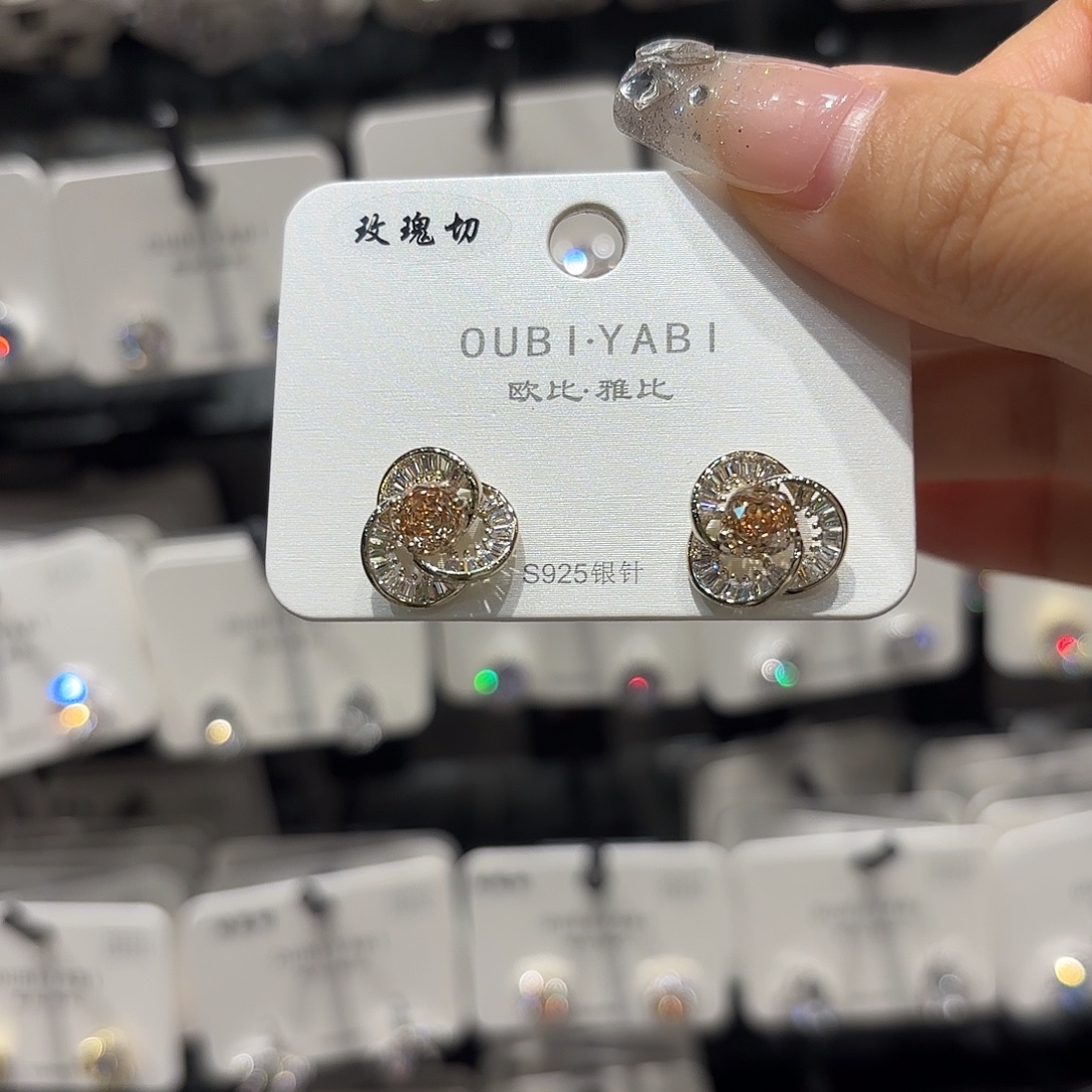 铜合金925银耳钉的