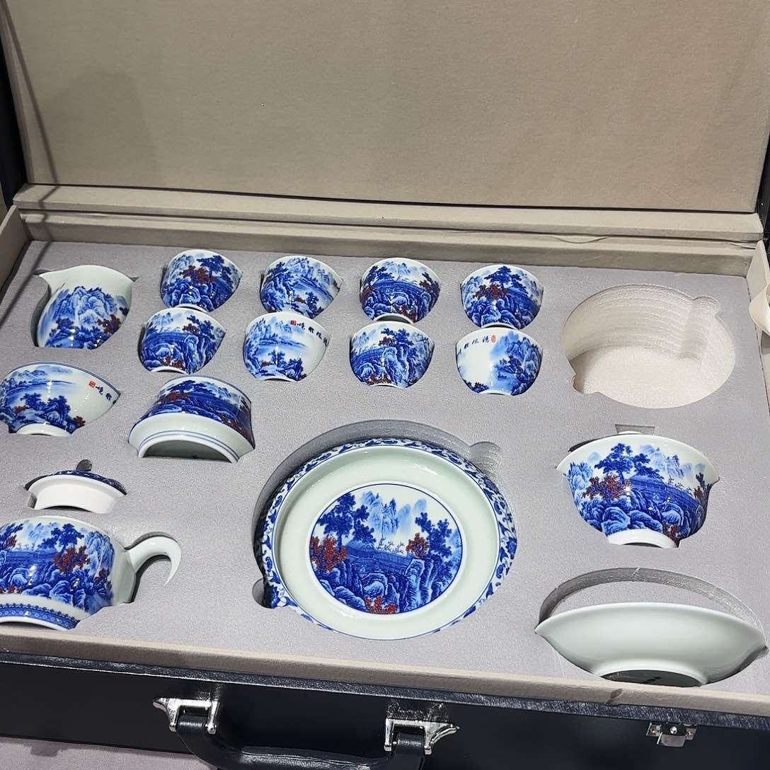 瓷片景德镇瓷器展和