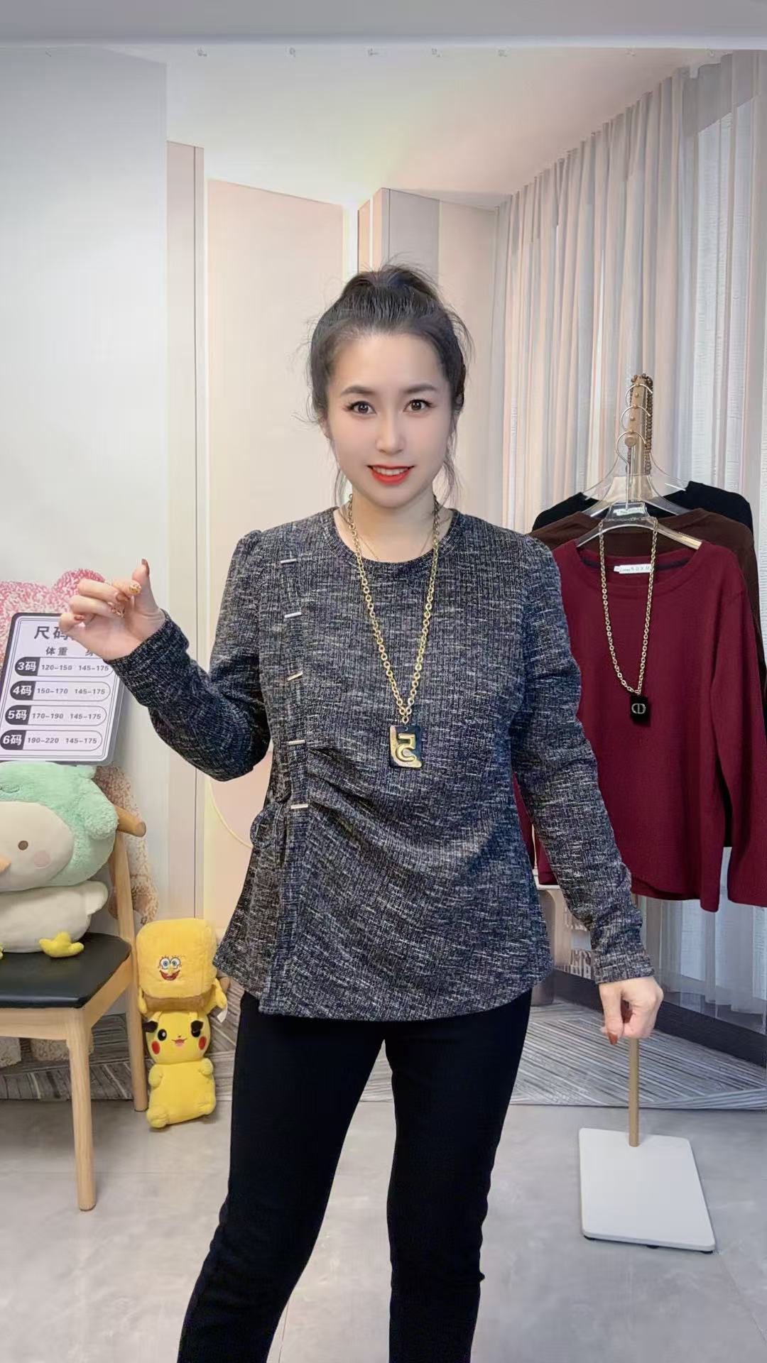 2025新款冬季时尚潮流单侧系绳不规则设计遮肉显瘦大码针织衫