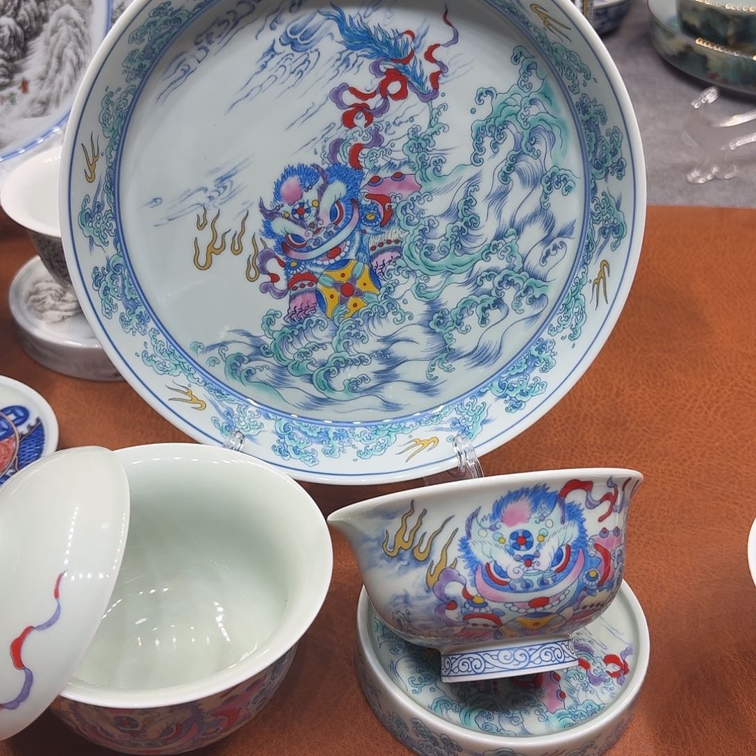 景德镇市和上海浦东新