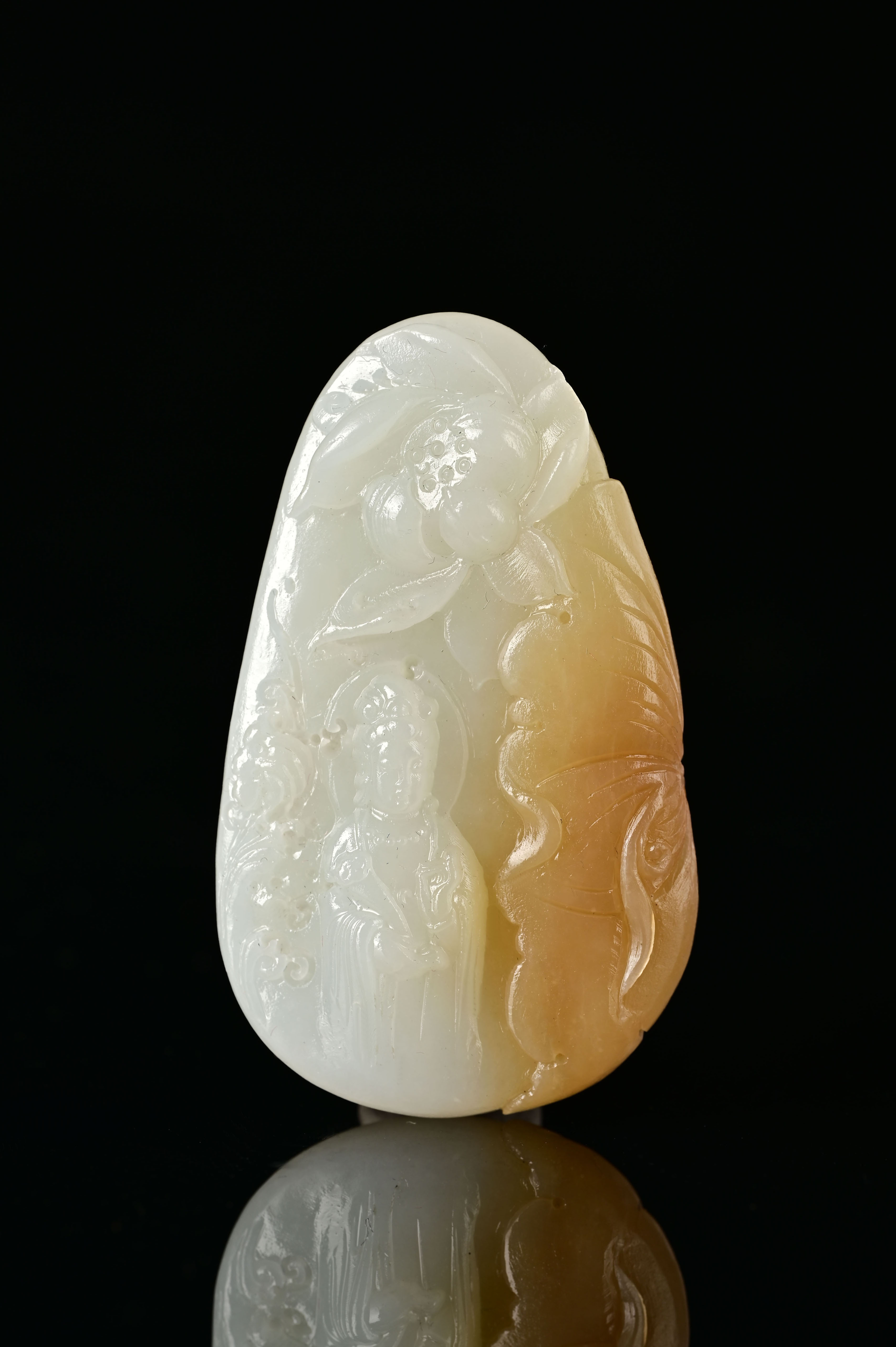 天然和田玉观音料子细腻雕工精美