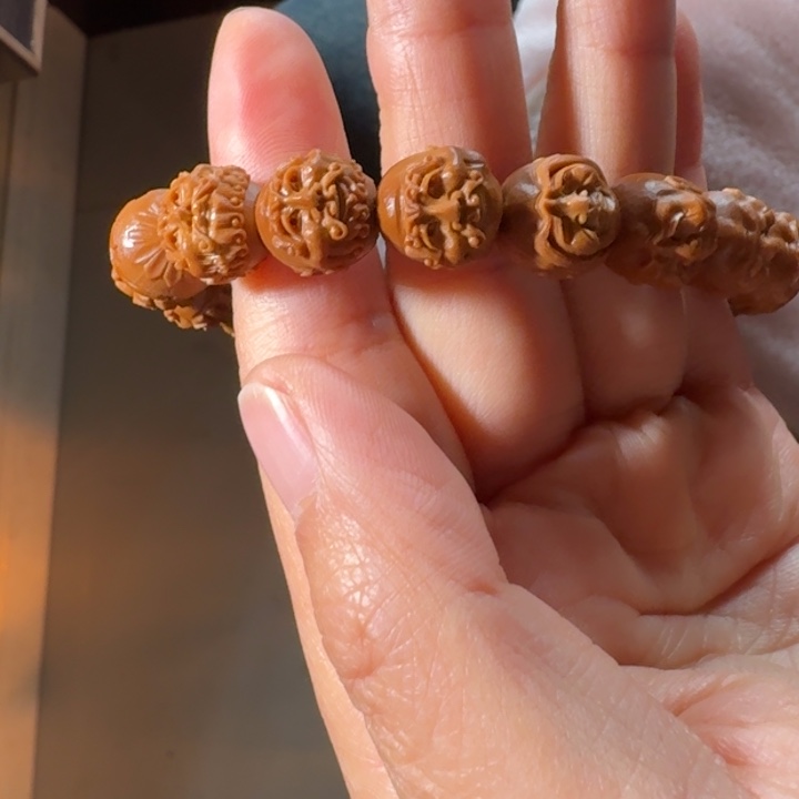 橄榄核手串/手链芝**豆橄榄核雕