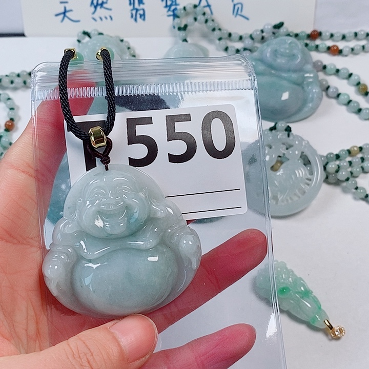 翡翠颈饰未镶嵌天然