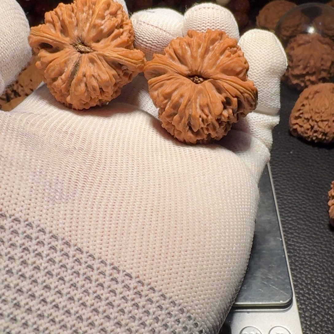 ****年吊坠文玩核桃有黄有修有色差