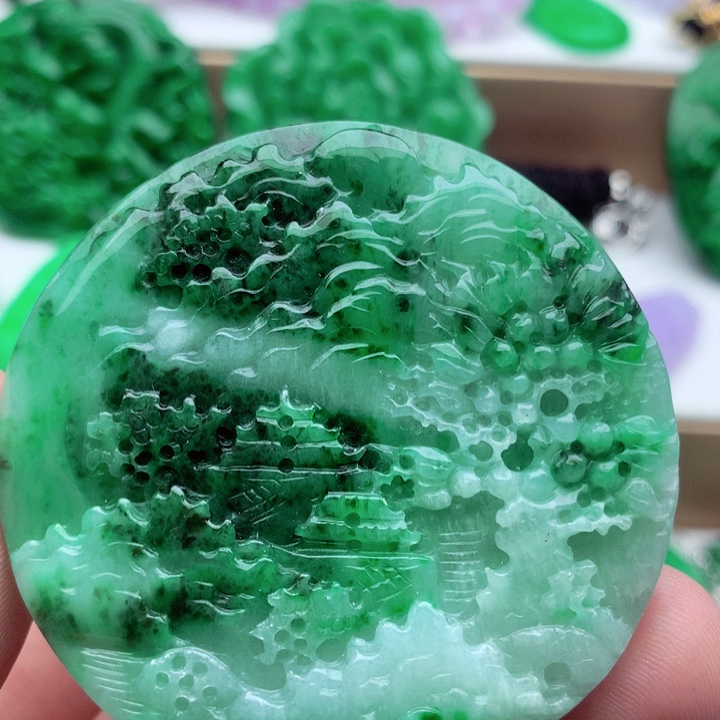 翡翠未镶嵌吊坠(不含链)