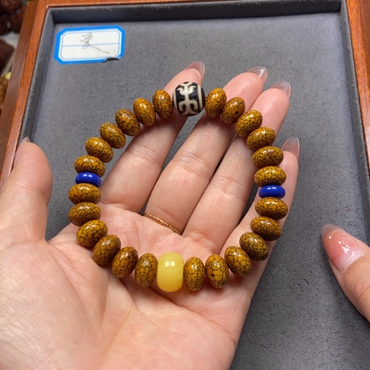 星月菩提吊坠菩提