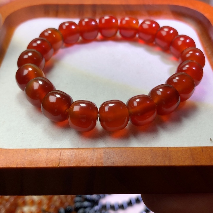 未镶嵌手链玛瑙/玉髓红色老型珠
