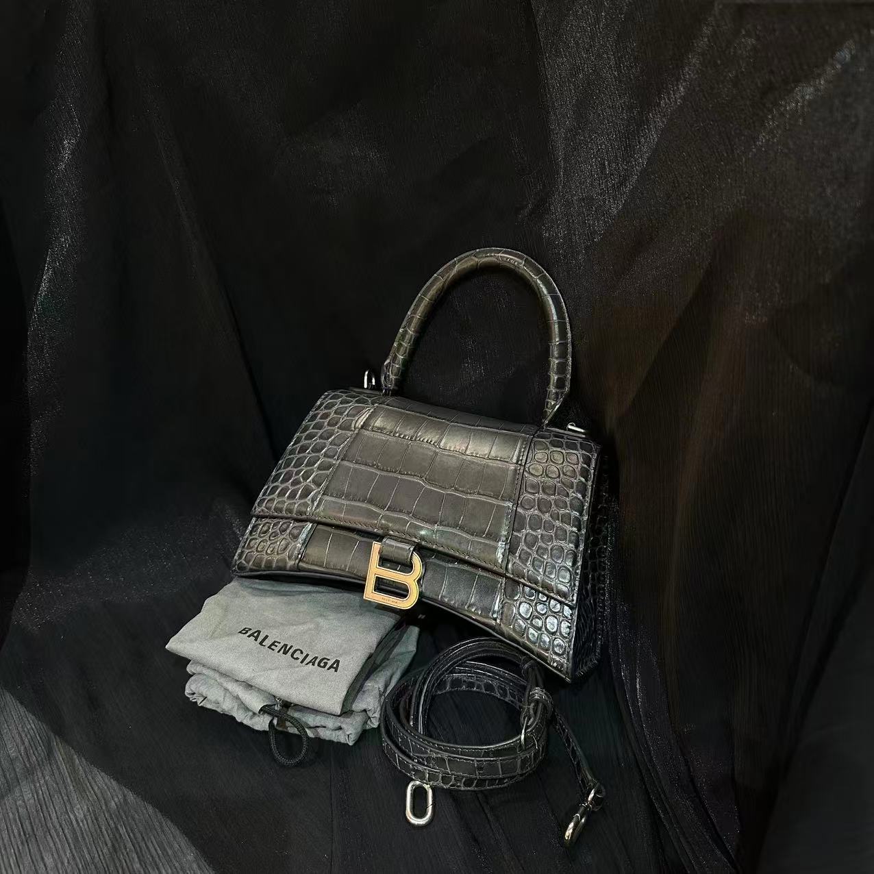 95新 Balenciaga/巴黎世家 乱乱子中古/女士/单肩包/103965