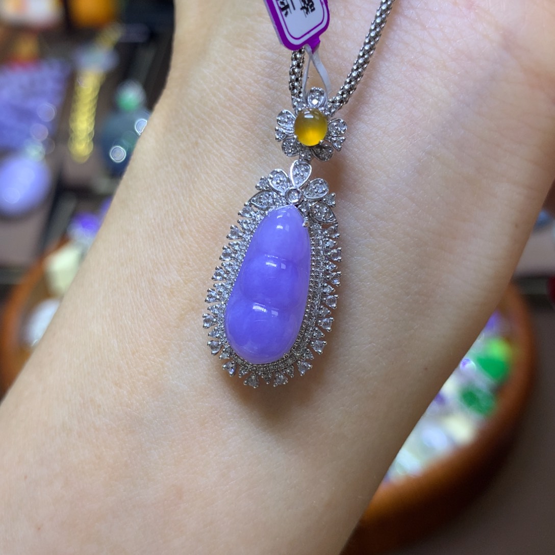 【闪购商品】翡翠颈饰18K金镶嵌翡翠