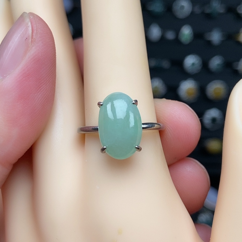 【闪购商品】银S925镶嵌戒指翡翠