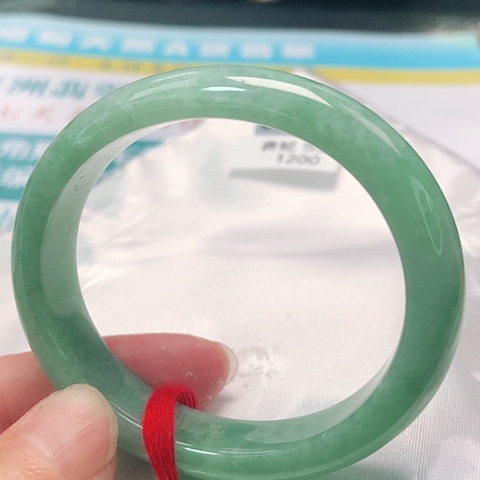 翡翠手镯（贵妃镯）未镶嵌0238号