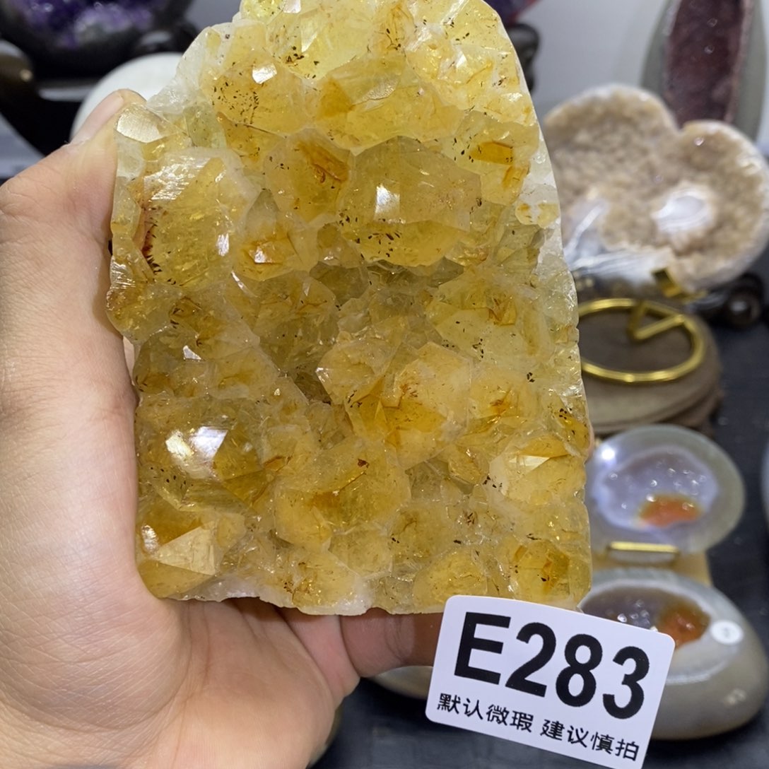 水晶大型摆件（非配饰）未镶嵌