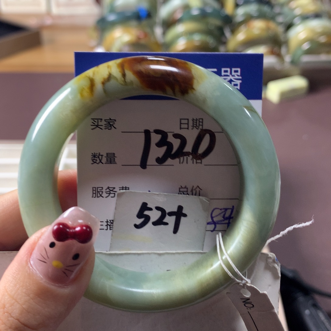 蛇纹石玉手镯未镶嵌1320