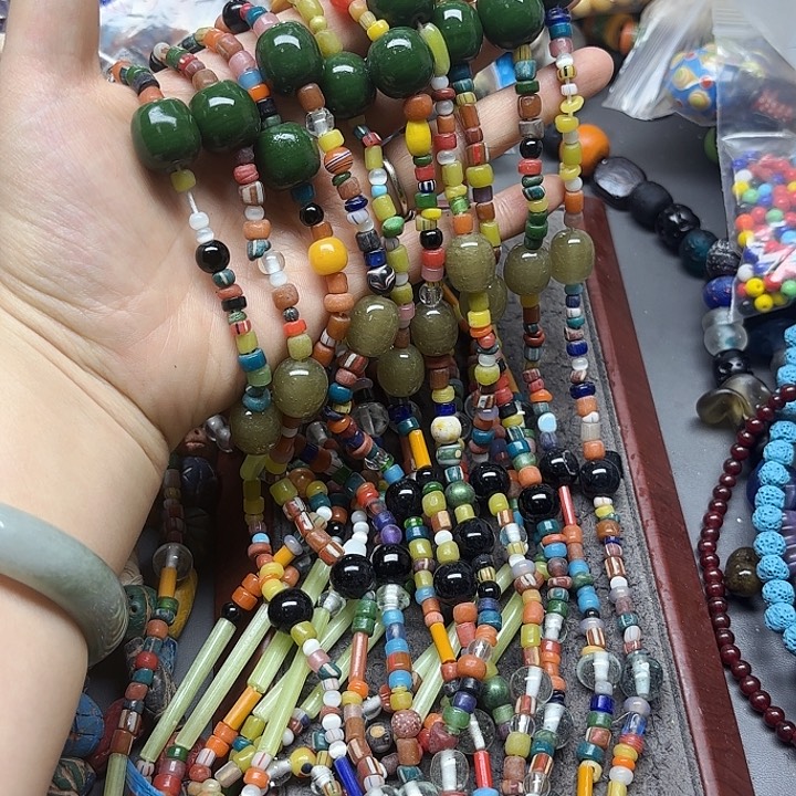 琉璃，多宝一条，喊我选