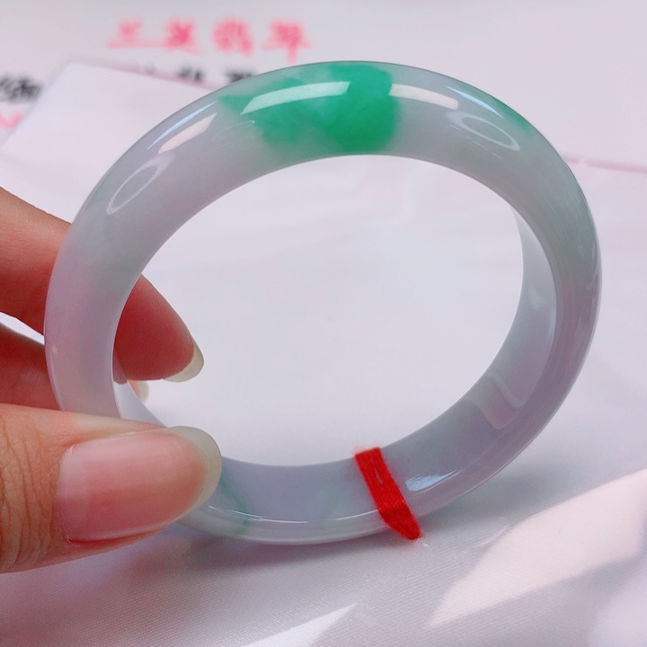 翡翠未镶嵌手镯53圈