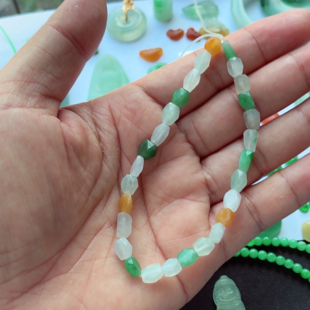 定制翡翠未镶嵌包工