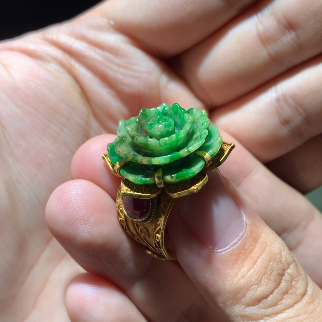 翡翠挂件合金用****5翡翠珠宝首饰的