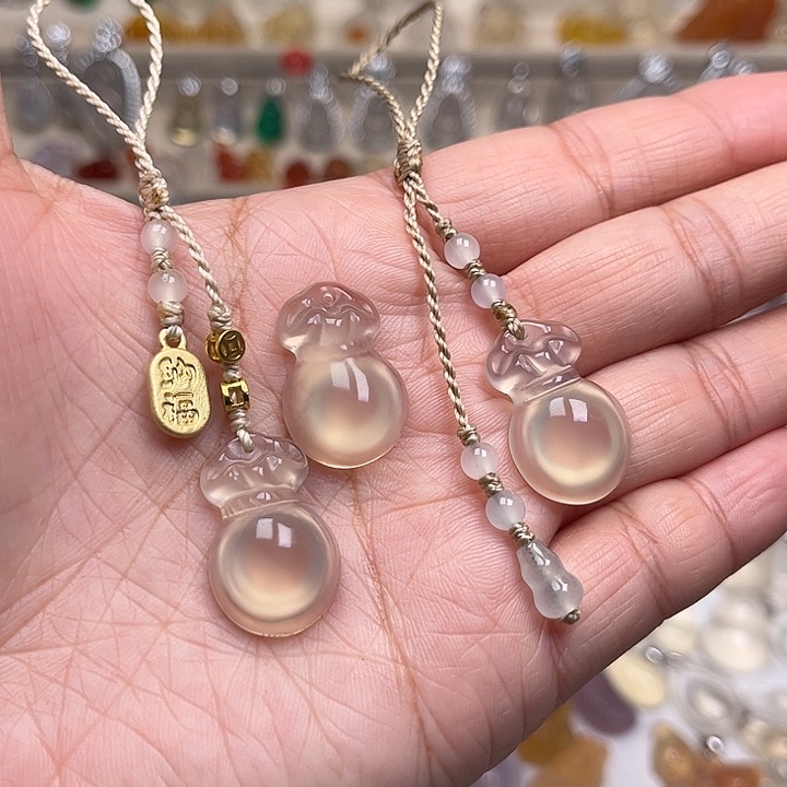 玛瑙/玉髓未镶嵌颈饰多样性发货 拍一发一