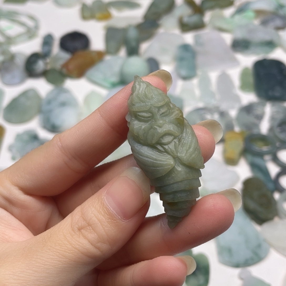 未镶嵌定制翡翠翡翠