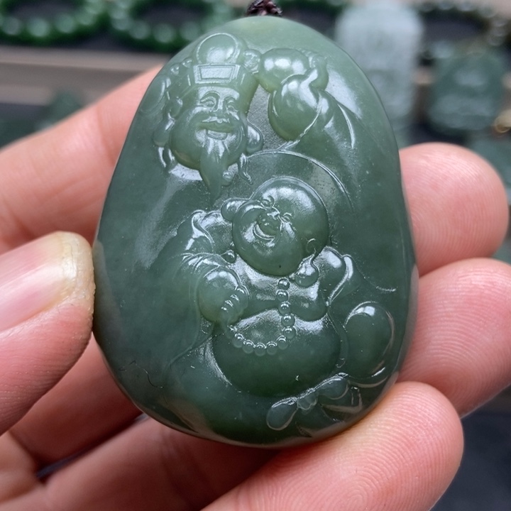 和田玉颈饰未镶嵌