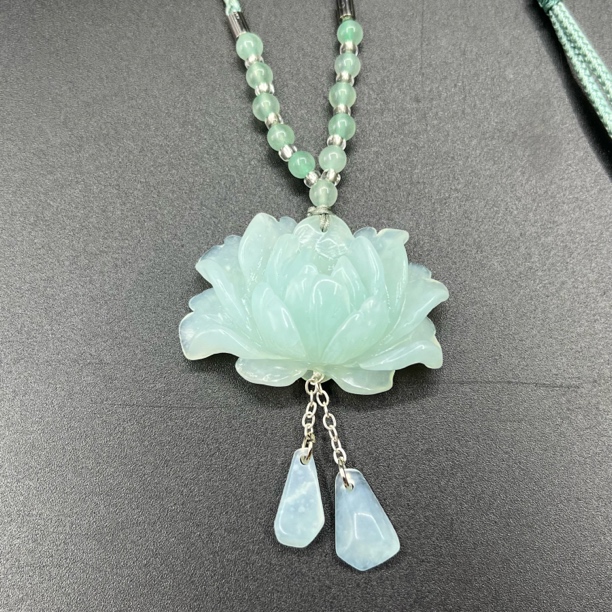 纯天然天青冻牡丹花吊坠