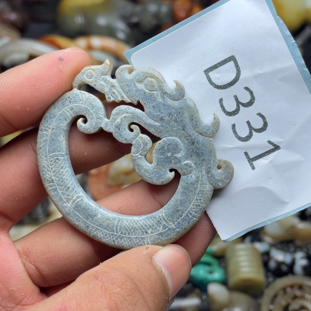 和田玉（糖玉）未镶嵌挂件