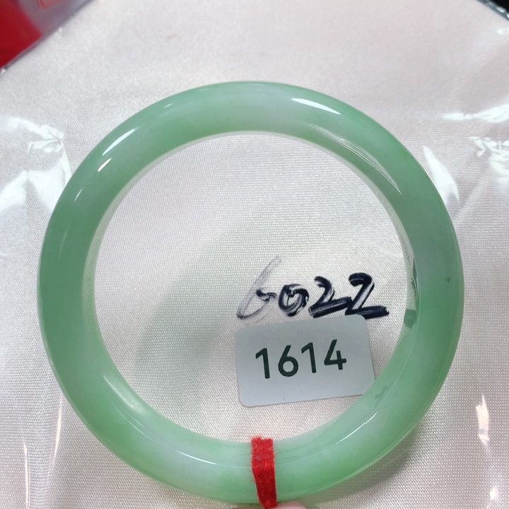 翡翠手镯未镶嵌天然翡翠手镯5303