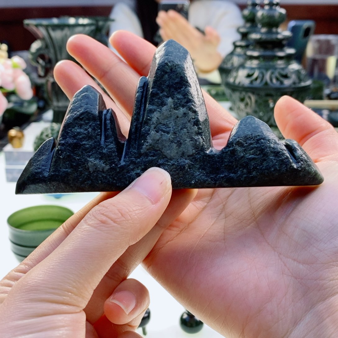 和田玉（青玉）摆件未镶嵌