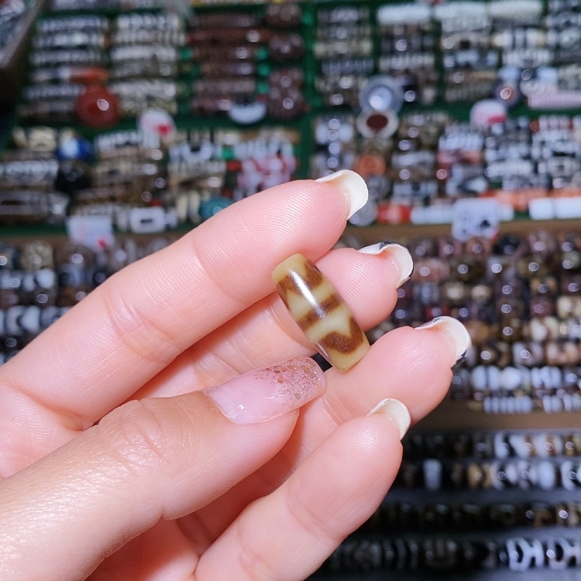 【闪购商品】玛瑙/玉髓散珠