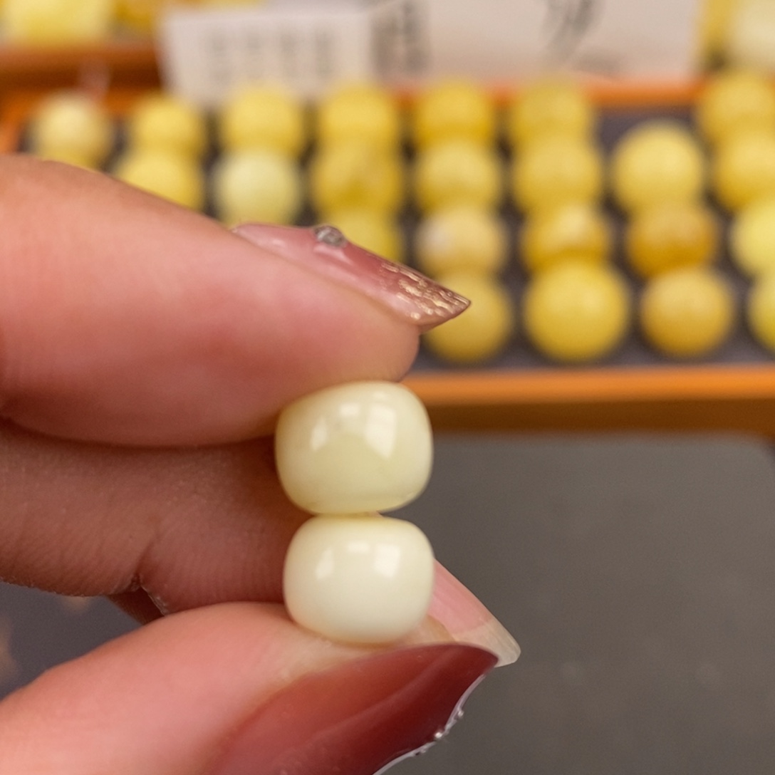 琥珀未镶嵌珠宝奇石8:6