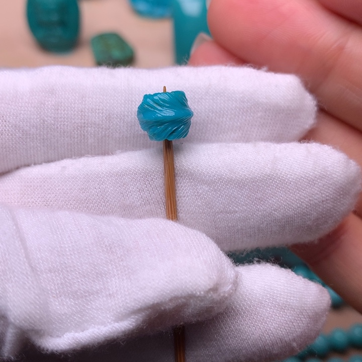 绿松石羽毛扣8.8未镶嵌