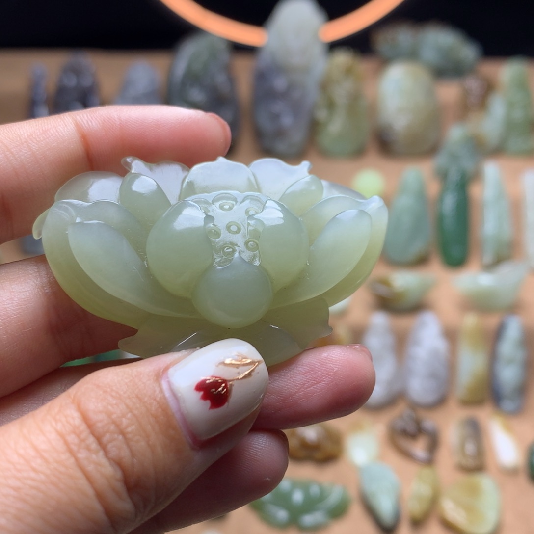 和田玉挂件未镶嵌