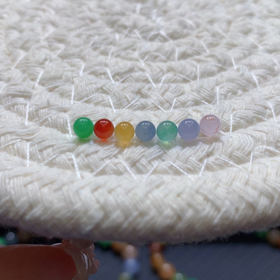 定制翡翠未镶嵌 毛货抛光定制 冰种小米珠一组 起胶